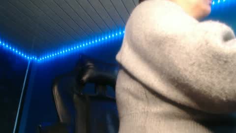 Snapshot of naughtyhotsquirt chatting on 06/15/26, 01:24 Kimberly online show from 06/15/26, 01:24