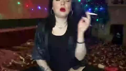 housewife Eva online show from 12/24/24, 07:00