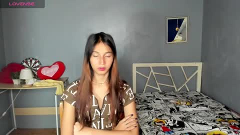 Snapshot of naughtyjanela chatting on 02/22/25, 04:18 naughtyjanela online show from 02/22/25, 04:18