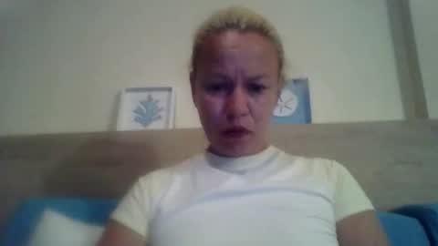 naughtyjennyblondeuk online show from 04/30/26, 08:57