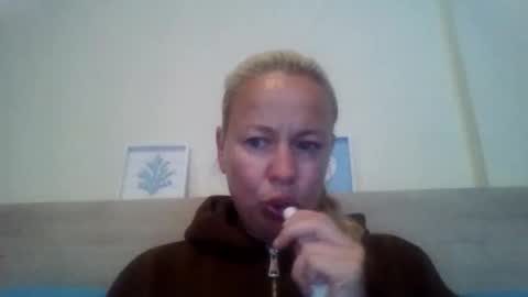 naughtyjennyblondeuk online show from 05/03/26, 06:25