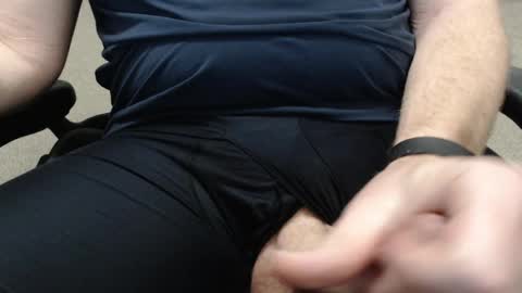 Snapshot of naughtyjohn77 chatting on 04/12/26, 01:43 naughtyjohn77 online show from 04/12/26, 01:43