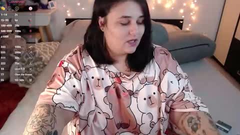 Chris online show from 10/08/25, 06:22