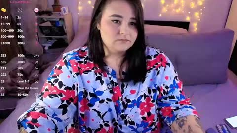 Snapshot of naughtykiss22 chatting on 04/19/26, 04:12 Chris online show from 04/19/26, 04:12