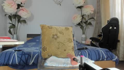 Cassie -  online show from 01/24/25, 10:00