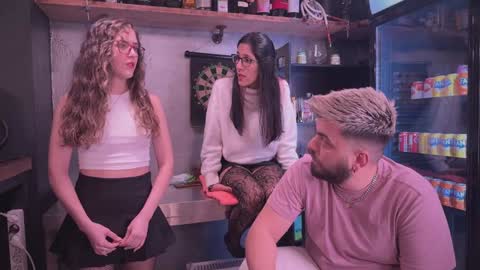 ANDREA STEPH  MIKE online show from 01/31/25, 06:47