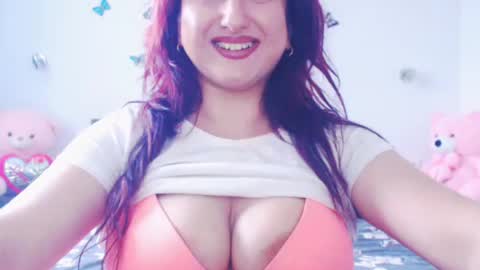 Snapshot of naughtymaya4you chatting on 07/05/26, 04:03 naughtymaya4you online show from 07/05/26, 04:03