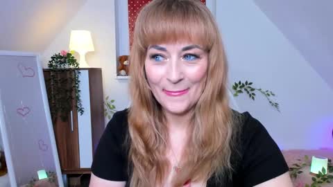 Milana - on air every day except Wednesday from 9 pm to 4 am European time online show from 10/28/25, 08:33