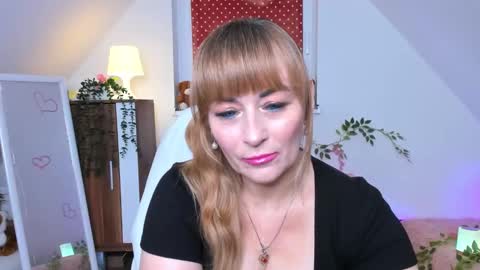 Milana - on air every day except Wednesday from 9 pm to 4 am European time online show from 11/26/25, 08:43