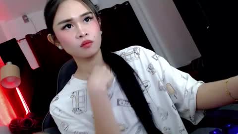 your girlfriend mira online show from 09/24/25, 04:32