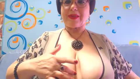 OldKinkyMILF online show from 12/28/24, 05:55