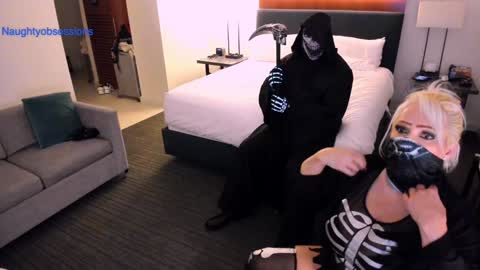 Snapshot of naughtyobsessions chatting on 11/01/25, 06:59 Aphroditecall me A for short online show from 11/01/25, 06:59