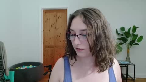 Ella - Naughty Rapunzel online show from 12/09/24, 12:19