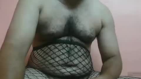Snapshot of naughtyrj004 chatting on 08/01/26, 11:47 naughtymike online show from 08/01/26, 11:47