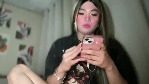 Rose Wilson online show from 12/16/24, 05:49