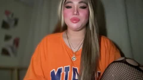 Rose Wilson online show from 02/17/25, 06:04