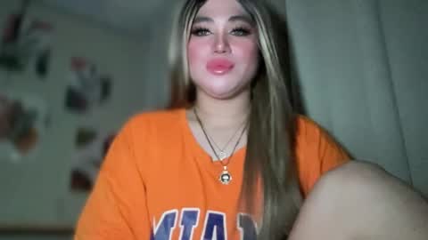 Rose Wilson online show from 03/01/25, 11:06