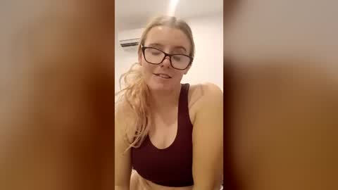 Snapshot of naughtyt333n chatting on 07/08/26, 11:04 Naughty Jess online show from 07/08/26, 11:04