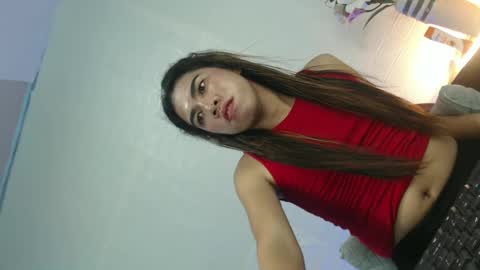 Snapshot of naughtywildvenice chatting on 02/07/25, 07:17 naughtywildvenice online show from 02/07/25, 07:17
