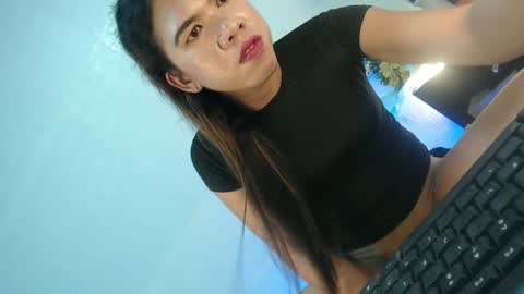 Snapshot of naughtywildvenice chatting on 02/16/25, 05:48 naughtywildvenice online show from 02/16/25, 05:48