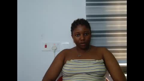 naughtyxpussyx online show from 10/18/25, 09:10