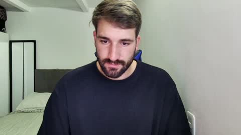 Snapshot of naugthy18boy chatting on 04/15/26, 07:32 Nico online show from 04/15/26, 07:32