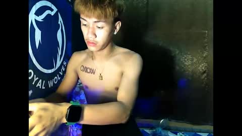 Snapshot of naugthyboyloy chatting on 09/30/25, 01:38 Loy online show from 09/30/25, 01:38