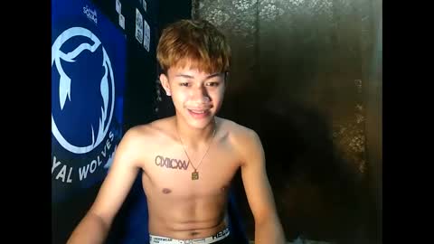 Snapshot of naugthyboyloy chatting on 10/10/25, 09:30 Loy online show from 10/10/25, 09:30
