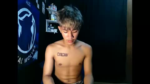 Snapshot of naugthyboyloy chatting on 11/07/25, 07:52 Loy online show from 11/07/25, 07:52