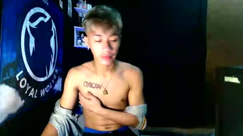 Snapshot of naugthyboyloy chatting on 11/08/25, 08:36 Loy online show from 11/08/25, 08:36