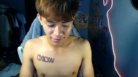 Snapshot of naugthyboyloy chatting on 07/03/26, 06:14 Loy online show from 07/03/26, 06:14
