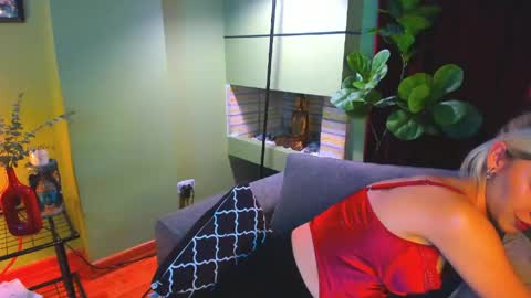 Snapshot of naugthymila3 chatting on 04/21/26, 02:51 Mila aka Dominika - Nov 20 Birthday show Onlyfans Naugthymila online show from 04/21/26, 02:51