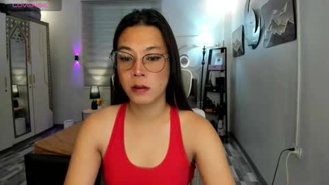 Snapshot of naugtycummer69 chatting on 09/28/25, 03:45 JAY online show from 09/28/25, 03:45