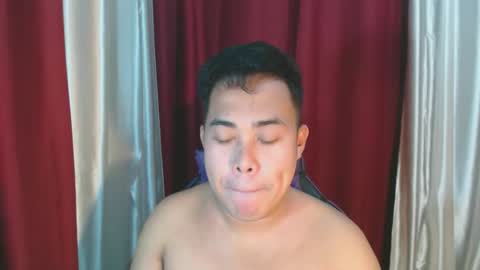 Snapshot of nauhty_kirkxxx chatting on 11/04/25, 11:42 loverskirk online show from 11/04/25, 11:42