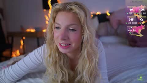 Nautica online show from 10/12/25, 12:37