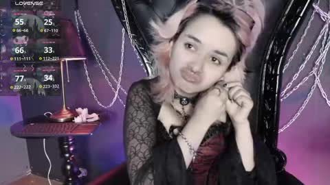 Snapshot of navier__ chatting on 04/15/26, 03:24 Navier online show from 04/15/26, 03:24