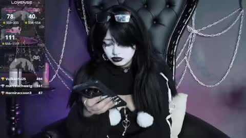 Snapshot of navier__ chatting on 04/17/26, 03:15 Navier online show from 04/17/26, 03:15