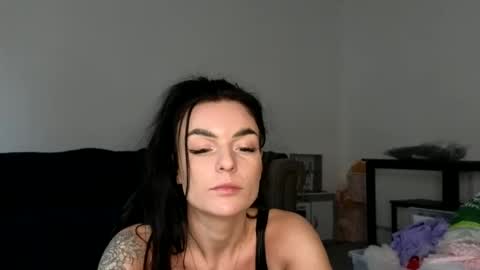 Navyrein online show from 01/20/25, 01:53