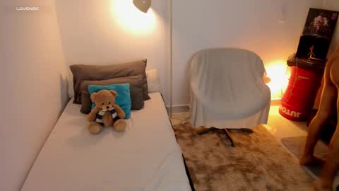 Natan online show from 09/13/25, 03:06