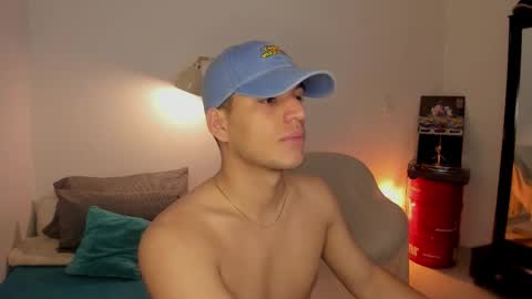 Snapshot of naxttan chatting on 02/10/26, 09:02 Natan online show from 02/10/26, 09:02