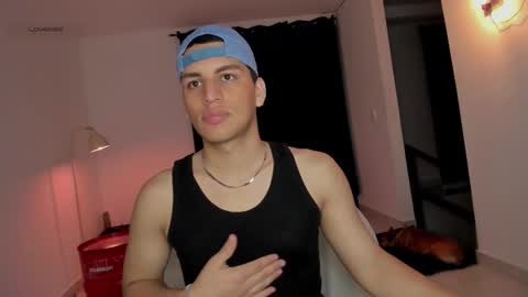 Snapshot of naxttan chatting on 02/22/26, 04:02 Natan online show from 02/22/26, 04:02