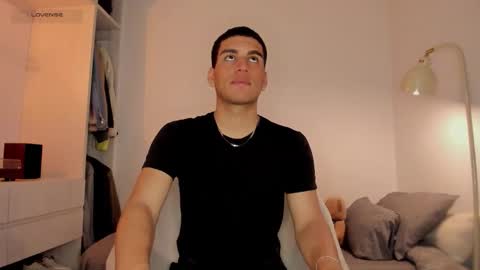 Snapshot of naxttan chatting on 03/18/26, 05:10 Natan online show from 03/18/26, 05:10