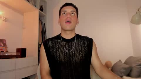 Snapshot of naxttan chatting on 04/12/26, 01:54 Natan online show from 04/12/26, 01:54