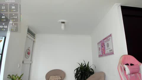Snapshot of nayah_williams chatting on 02/12/26, 03:18 Nayah Williams - OnlyFans online show from 02/12/26, 03:18