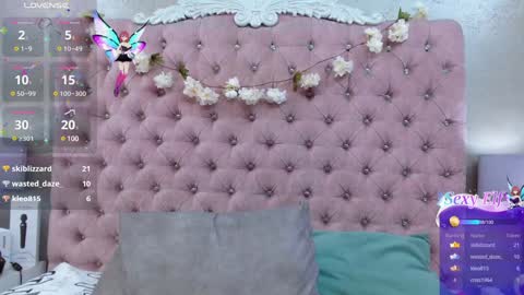 Snapshot of nayecloud chatting on 01/19/25, 07:46 Naye online show from 01/19/25, 07:46