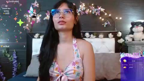 Snapshot of nayecloud chatting on 03/06/25, 04:19 Naye online show from 03/06/25, 04:19