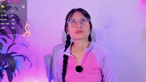 Naye  online show from 04/01/26, 09:12