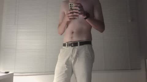 Snapshot of nayesie02 chatting on 11/02/25, 12:07 nayesie02 online show from 11/02/25, 12:07