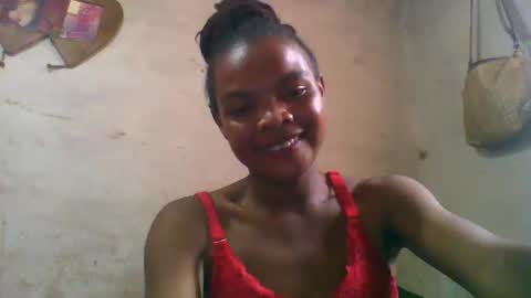 Nayla online show from 02/20/26, 09:32