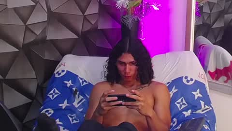 Nazper online show from 01/07/25, 05:42